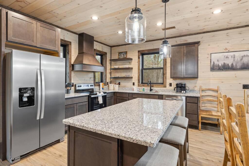 Black Bear Cove Gatlinburg Bagian luar foto