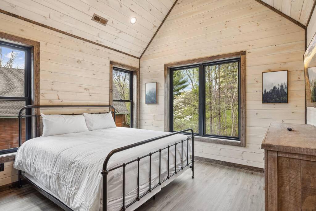 Black Bear Cove Gatlinburg Bagian luar foto
